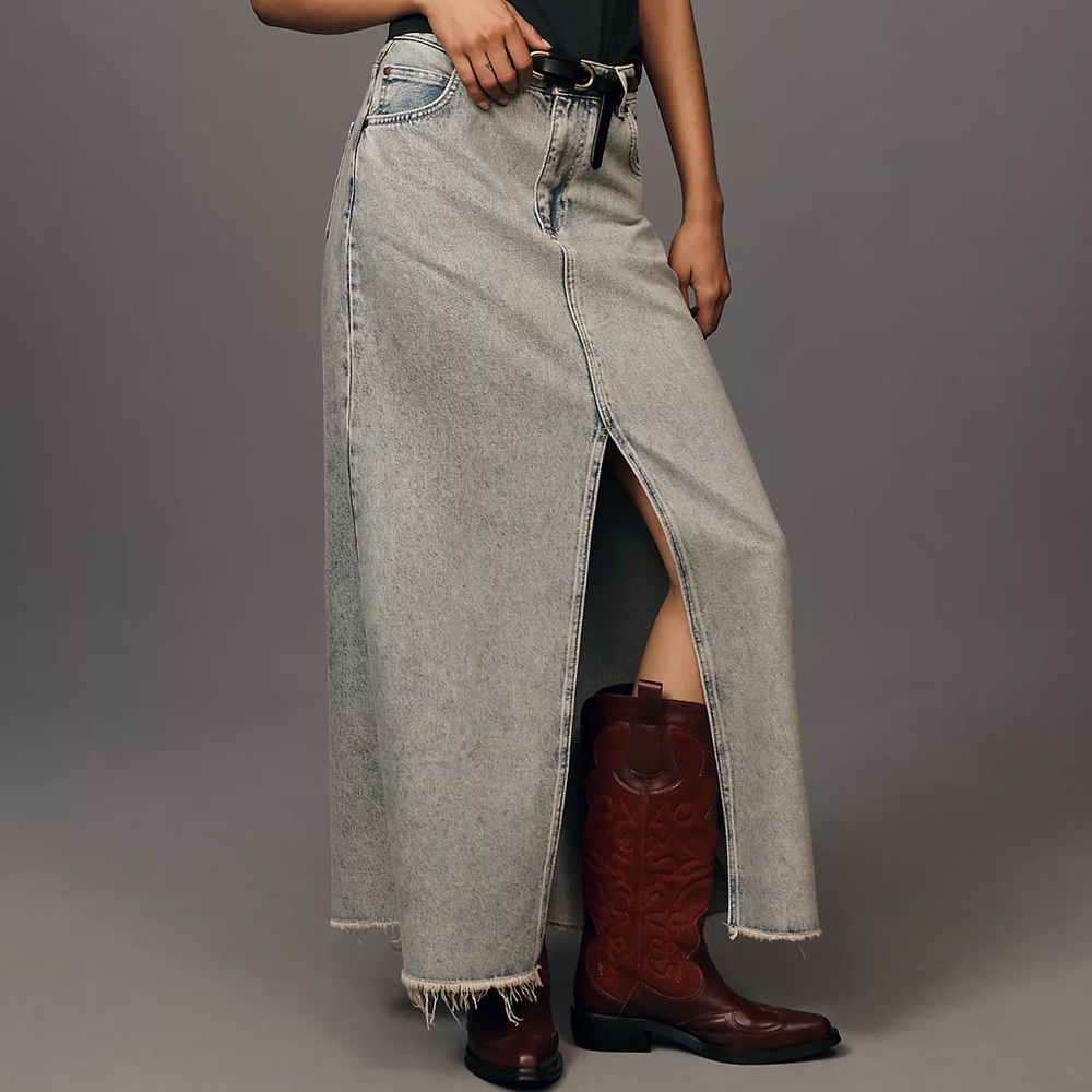 Anthropologie THE MADI FRONT-SLIT DENIM SKIRT BY PILCRO